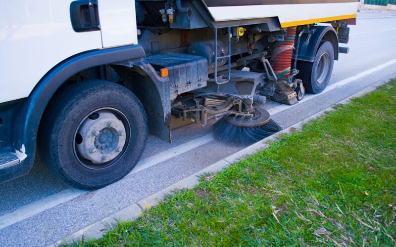 Street-cleaning-operations-800x500